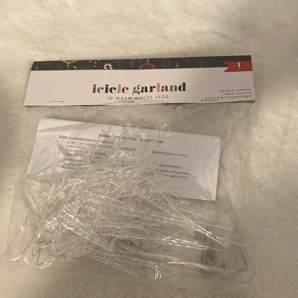 Target BP 2022 Christmas Icicle Garland/String Lights